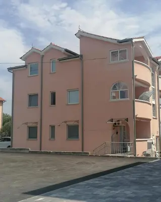 Zgrada u kojoj se nalazi apartman