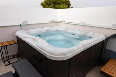 Tlocrt objekta House Sauna&roof jacuzzi