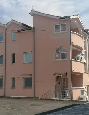 Zgrada u kojoj se nalazi apartman