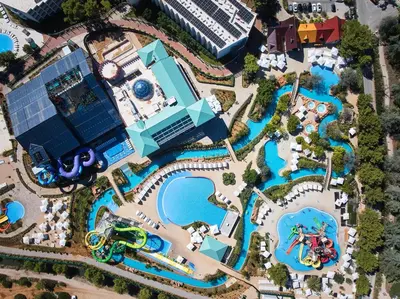 Bazen u objektu Amadria Exclusive Beach Villa ili u blizini
