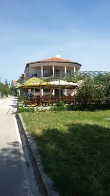 Zgrada u kojoj se nalazi apartman