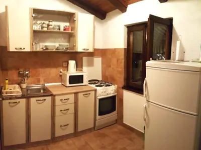 Kuhinja ili čajna kuhinja u objektu Apartments by the sea Tisno, Murter - 24209