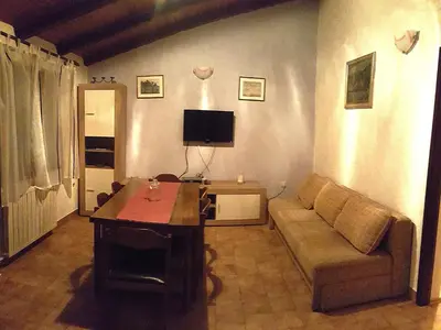 TV i/ili zabavni centar u objektu Apartments by the sea Tisno, Murter - 24209