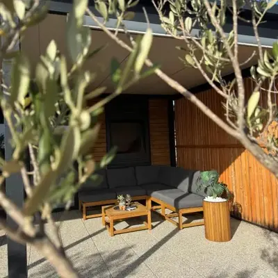 Sunny Stay - Mobile home in a campsite with a pool