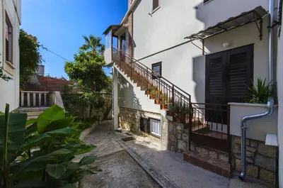Zgrada u kojoj se nalazi apartman