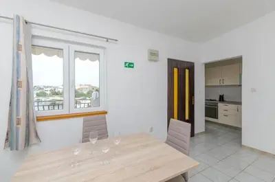 Kuhinja ili čajna kuhinja u objektu Apartment Brnabic