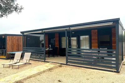 Zgrada u kojoj se nalazi apartman