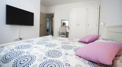 Krevet ili kreveti u jedinici u objektu Apartments Villa Laguna with pool