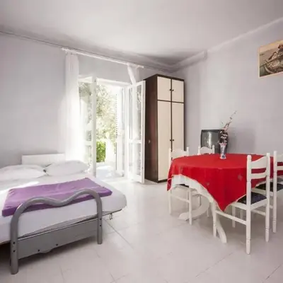 Apartment in ibenik near Adriatic Beaches
