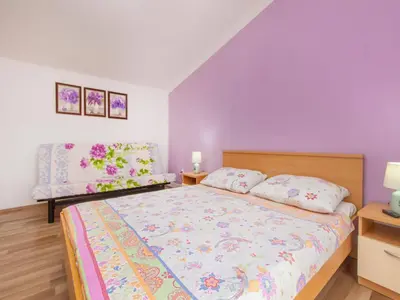 Krevet ili kreveti u jedinici u objektu Apartment Tribunj near Adriatic Sea