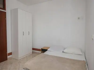 Krevet ili kreveti u jedinici u objektu Apartment in ibenik by the Beach