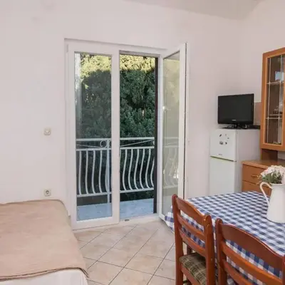 Apartment in ibenik by the Beach
