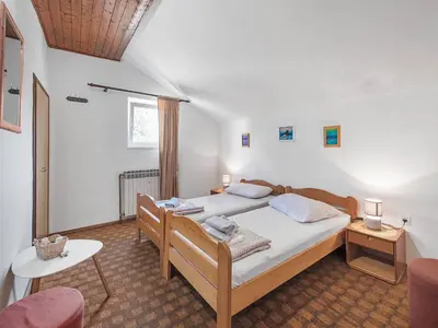 Krevet ili kreveti u jedinici u objektu Apartment in Brodarica near Beach