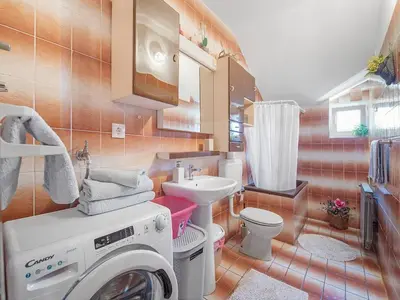 Tlocrt objekta Apartment in Brodarica near Beach