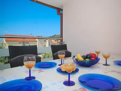 Pića u objektu Apartment in Tribunj near Tribunj Beach