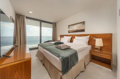 Krevet ili kreveti u jedinici u objektu Alluring Rogoznica Villa 5 Bedrooms Villa Evening Star