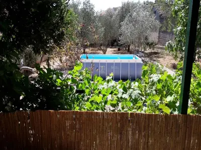Bazen u objektu Holiday Home Oliva ili u blizini