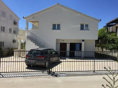 Zgrada u kojoj se nalazi apartman