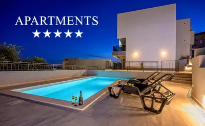 Bazen u objektu Apartments Penthouse lux XYZ ili u blizini