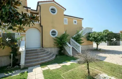 Zgrada u kojoj se nalazi apartman