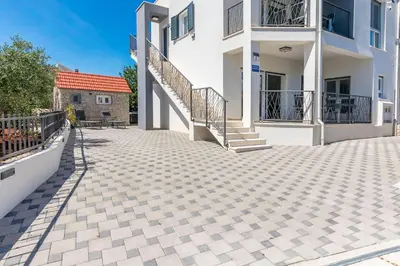 Zgrada u kojoj se nalazi apartman