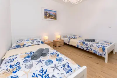Krevet ili kreveti u jedinici u objektu Apartments Lonamare