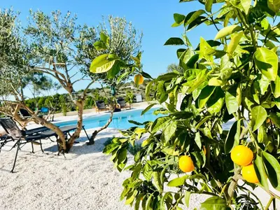 Bazen u objektu Traumhaftes Apartment mit Pool ili u blizini