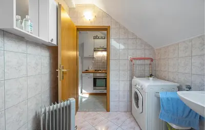 Tlocrt objekta 2 Bedroom Nice Apartment In Dubravice