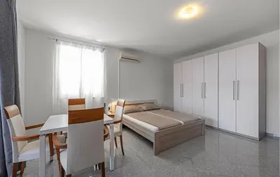 Krevet ili kreveti u jedinici u objektu Amazing Apartment In Dubravice
