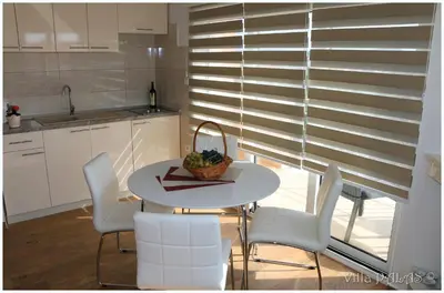 Kuhinja ili čajna kuhinja u objektu Villa Palas Apartments 2