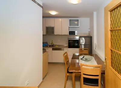 Kuhinja ili čajna kuhinja u objektu Apartment Peran