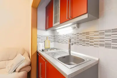 Kuhinja ili čajna kuhinja u objektu Oaza Tribunj Sea View
