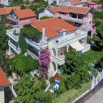 Oaza Tribunj Sea View