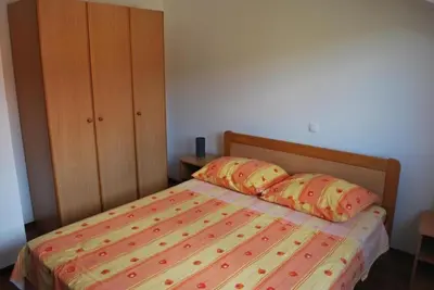 Tlocrt objekta Apartments and rooms by the sea Kaprije - 24083