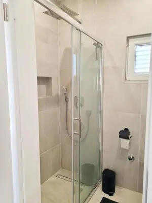 Kupaonica u objektu Dream Apartments Tribunj A1