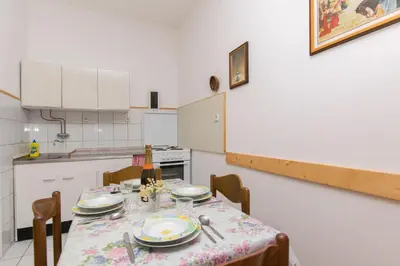 Kuhinja ili čajna kuhinja u objektu Apartments Amalija