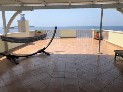 Pogled na more ili pogled na more iz apartmana