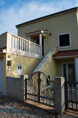 Zgrada u kojoj se nalazi apartman