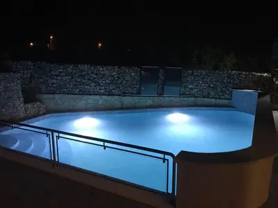 Bazen u objektu Apartment Kale ili u blizini