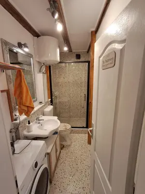 Kupaonica u objektu 1918Apartman Šibenik centar,Poljana
