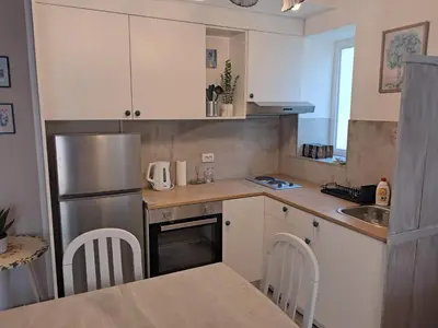Kuhinja ili čajna kuhinja u objektu 1918Apartman Šibenik centar,Poljana
