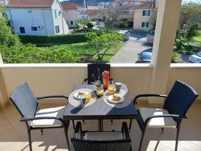 Hrana u apartmanu ili u blizini