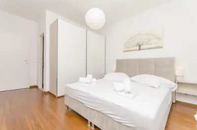 Krevet ili kreveti u jedinici u objektu Apartment Tonkica Flower Garden