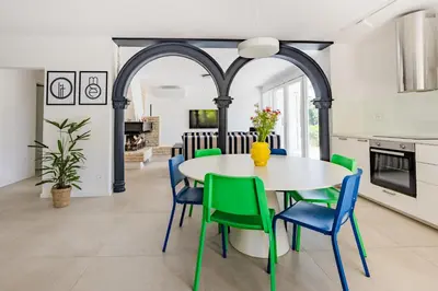 Kuhinja ili čajna kuhinja u objektu Pomalo apartments Vodice