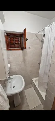 Kupaonica u objektu Apartmani Deniza 2 guests