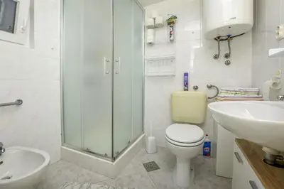 Kupaonica u objektu Apartment Kucinic