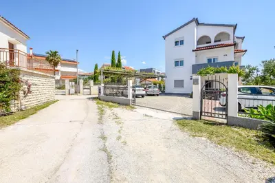 Zgrada u kojoj se nalazi apartman