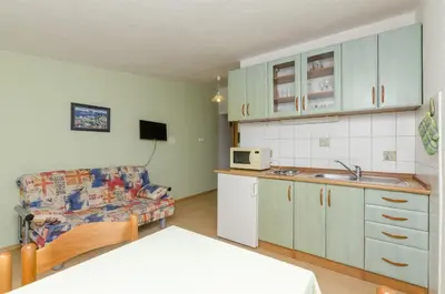 Kuhinja ili čajna kuhinja u objektu Apartments Marija