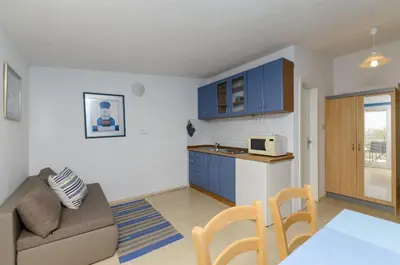 Kuhinja ili čajna kuhinja u objektu Apartments Marija
