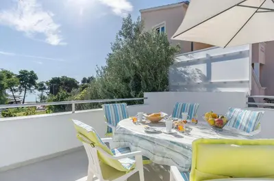 Hrana u apartmanu ili u blizini